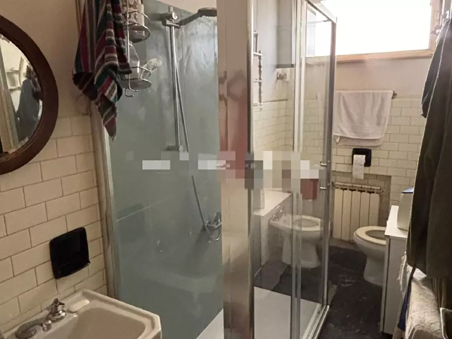 Immagine 15 di Appartamento in vendita  a Carrara