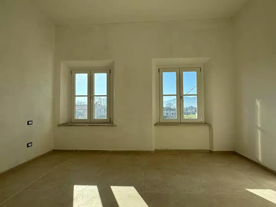 Immagine 17 di Mansarda in vendita  a Capannori