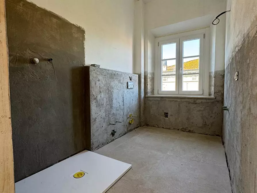 Immagine 13 di Mansarda in vendita  a Capannori