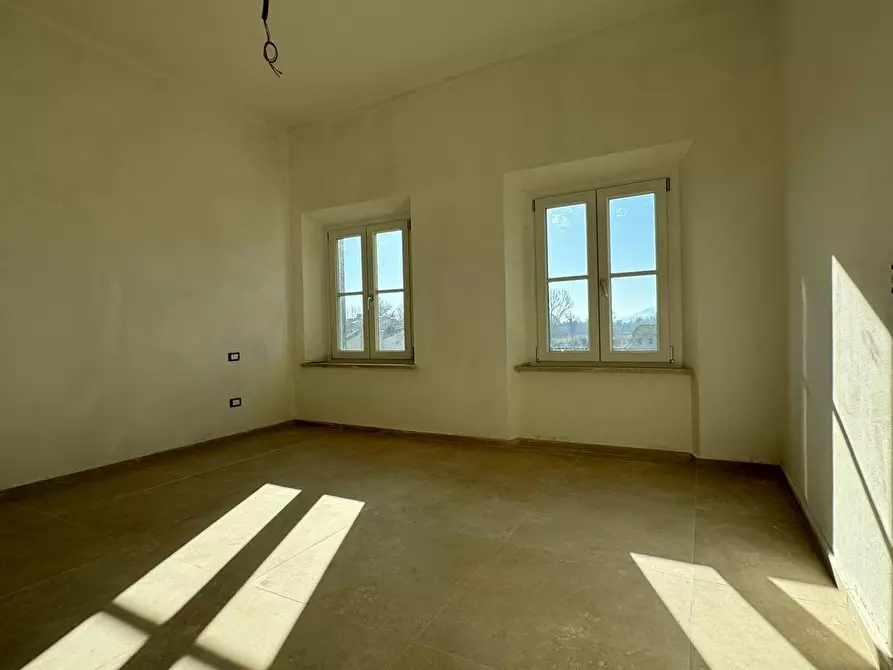 Immagine 16 di Mansarda in vendita  a Capannori