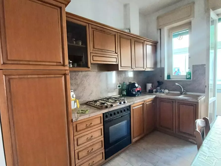 Immagine 19 di Appartamento in vendita  a Livorno