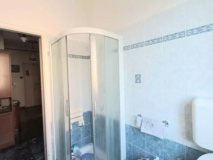 Immagine 6 di Appartamento in vendita  a Livorno