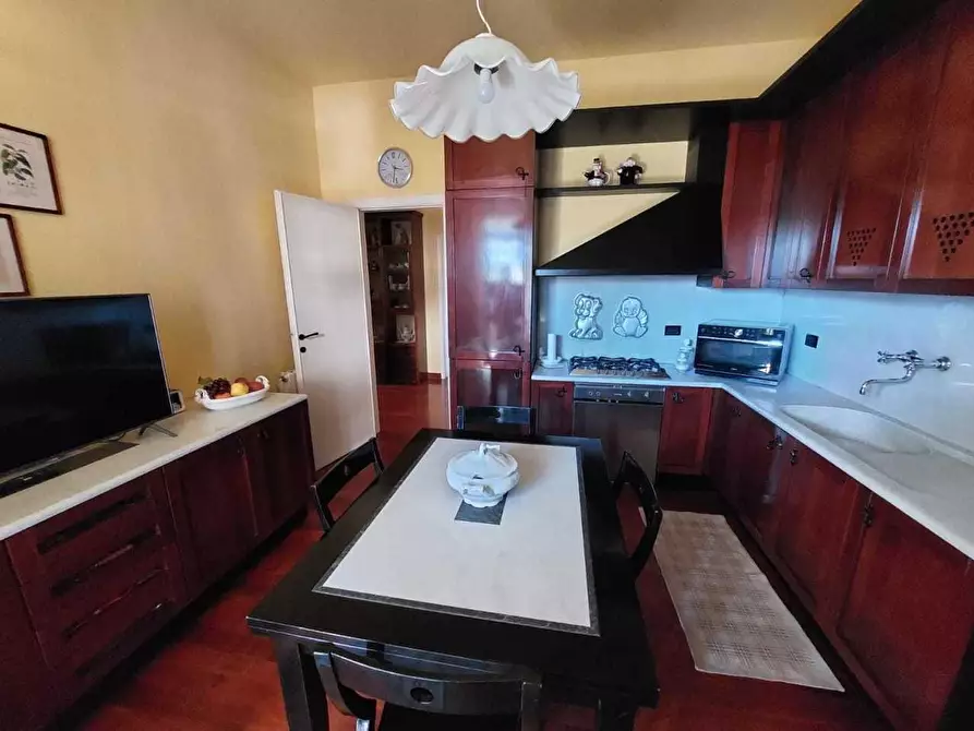 Immagine 6 di Porzione di casa in vendita  a Castelnuovo Magra