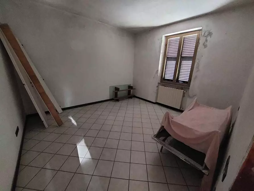 Immagine 18 di Porzione di casa in vendita  a Castelnuovo Magra