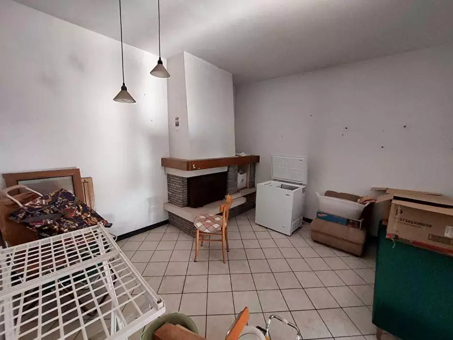 Immagine 17 di Porzione di casa in vendita  a Castelnuovo Magra