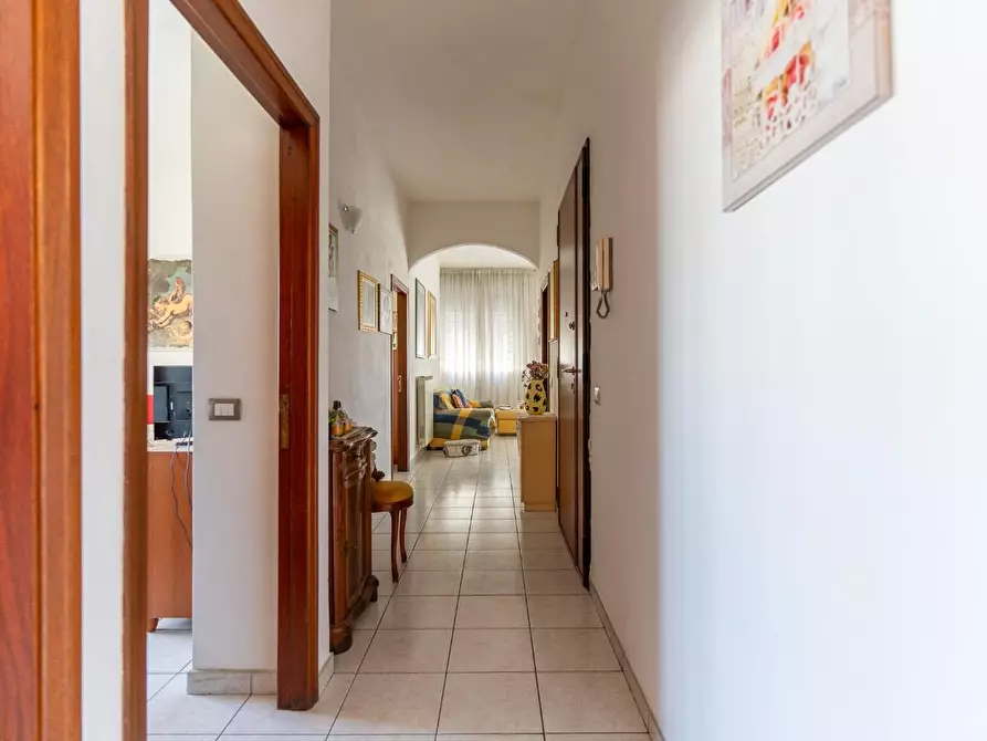 Immagine 18 di Appartamento in vendita  a Empoli