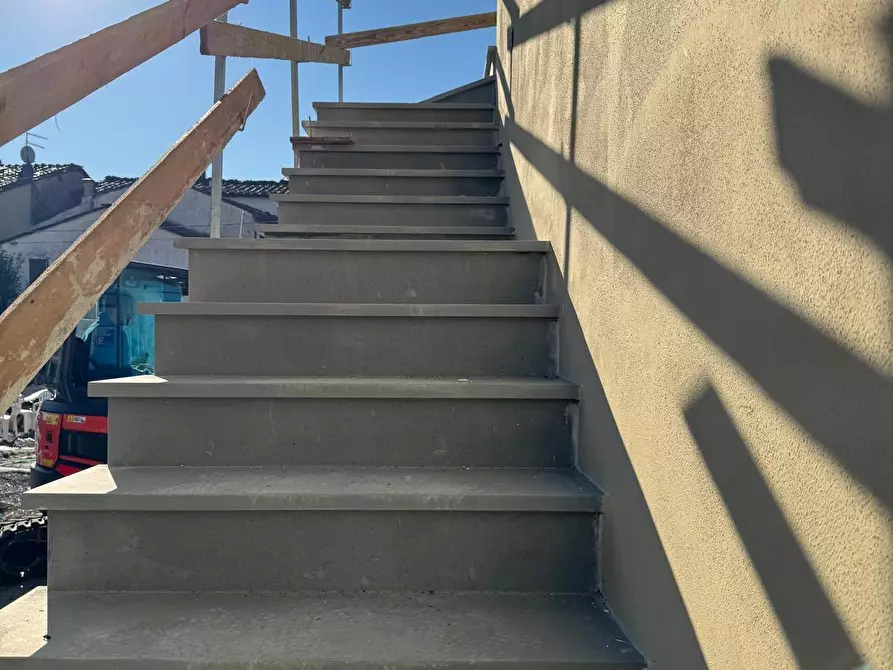 Immagine 2 di Appartamento in vendita  a Capannori