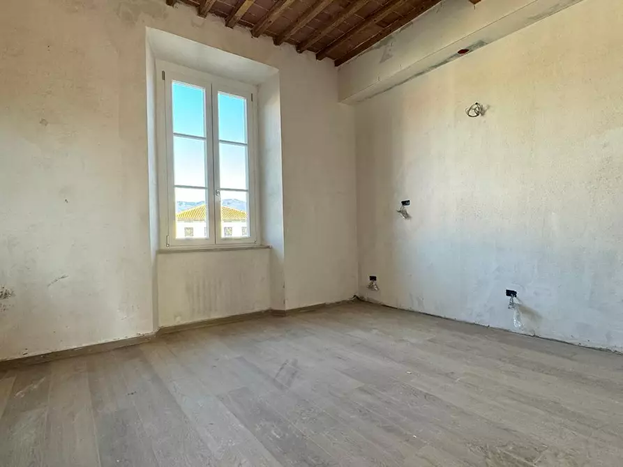 Immagine 16 di Appartamento in vendita  a Capannori