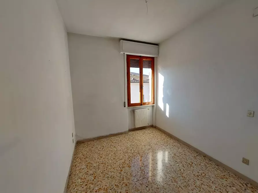 Immagine 14 di Appartamento in vendita  a Pontedera