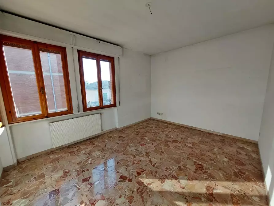 Immagine 3 di Appartamento in vendita  a Pontedera