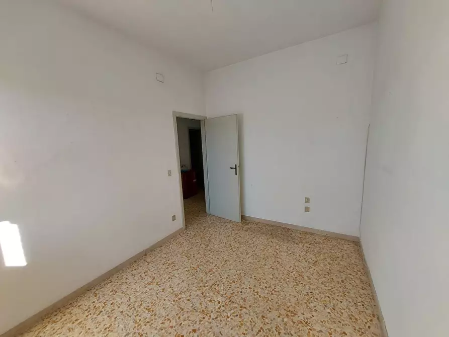 Immagine 17 di Appartamento in vendita  a Pontedera