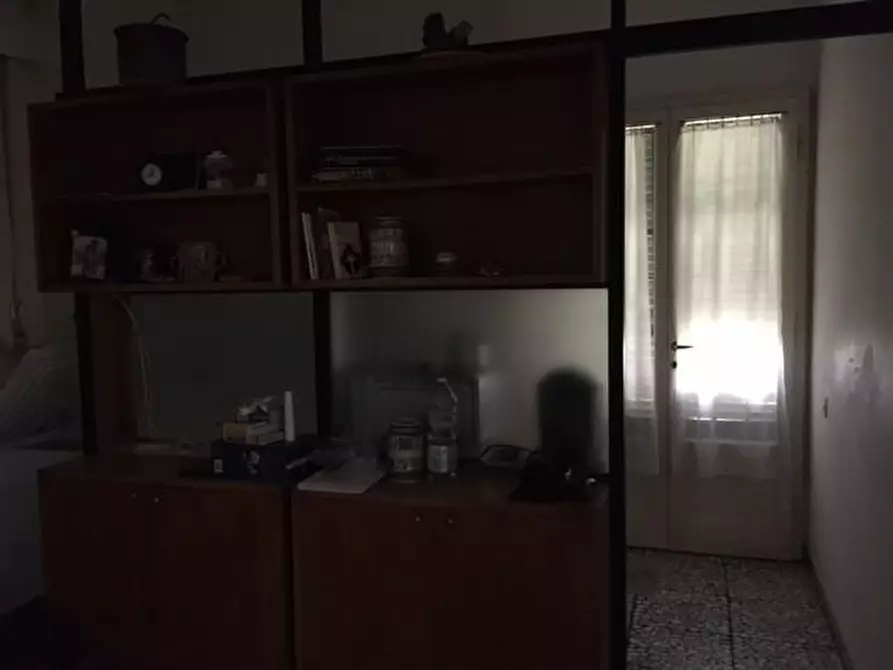 Immagine 12 di Villa in vendita  a Cascina