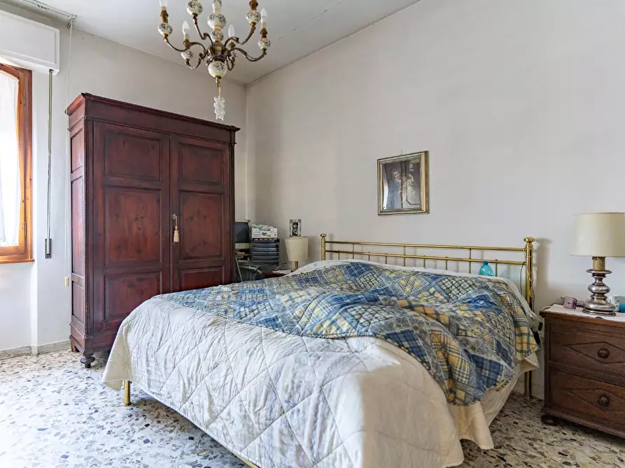 Immagine 17 di Appartamento in vendita  a Empoli