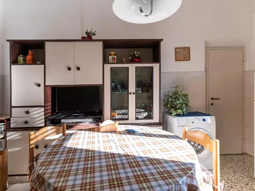 Immagine 10 di Appartamento in vendita  a Empoli