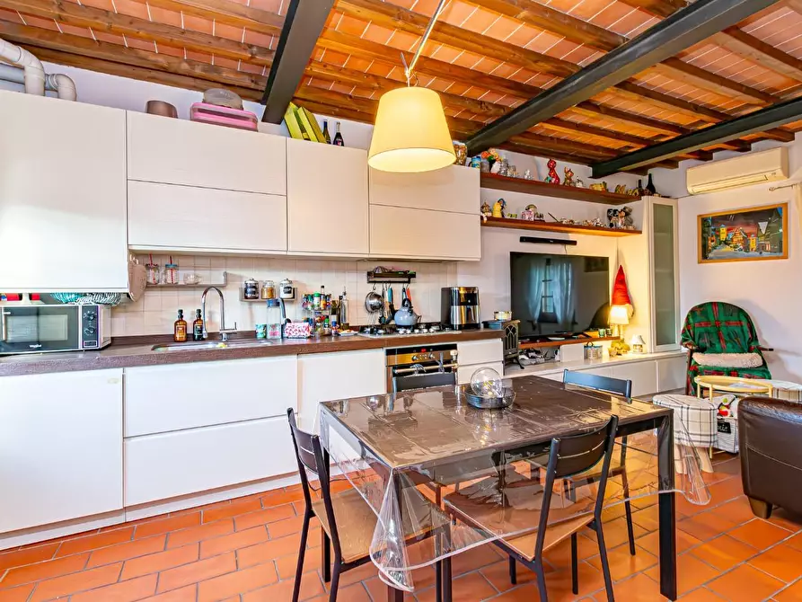 Immagine 24 di Appartamento in vendita  a Cascina