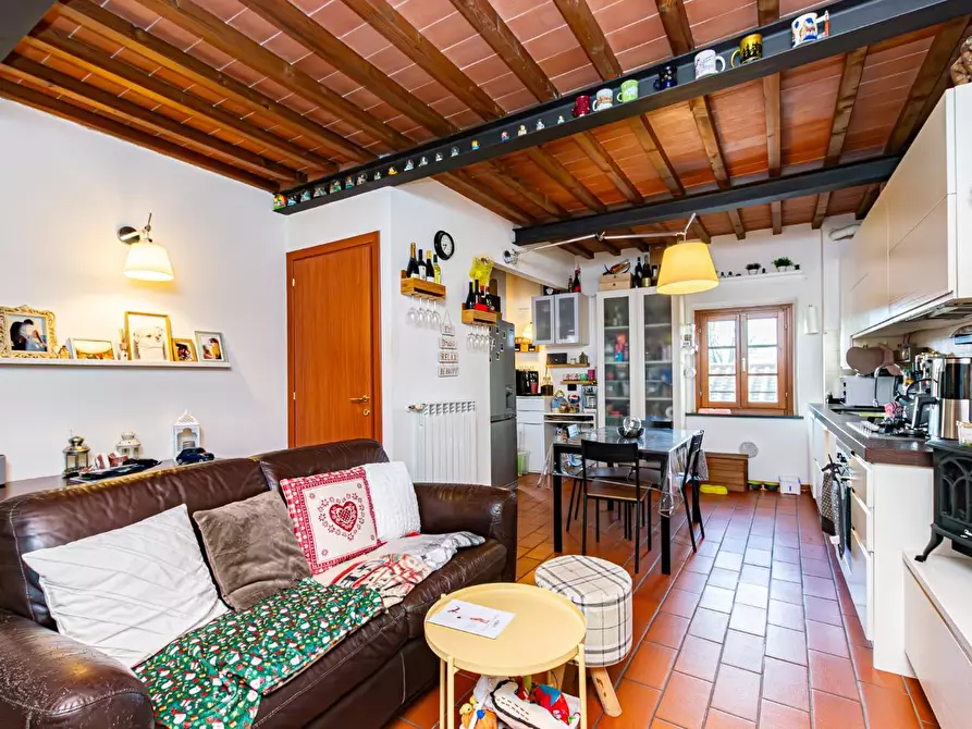 Immagine 3 di Appartamento in vendita  a Cascina