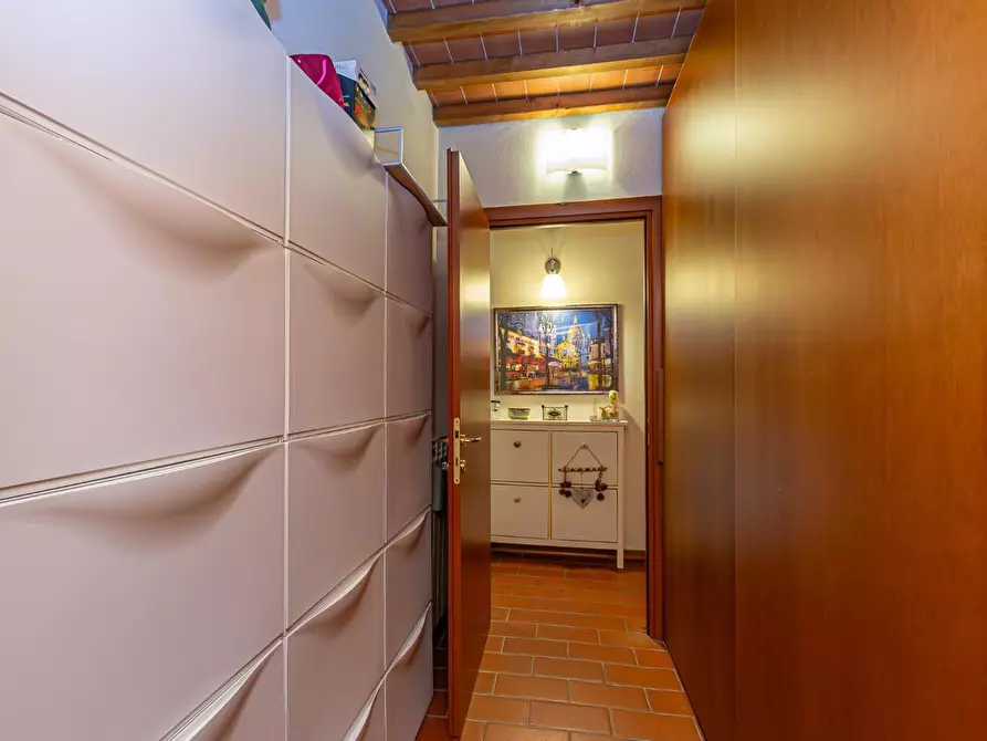 Immagine 14 di Appartamento in vendita  a Cascina