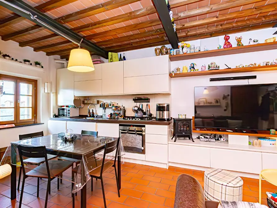 Immagine 21 di Appartamento in vendita  a Cascina