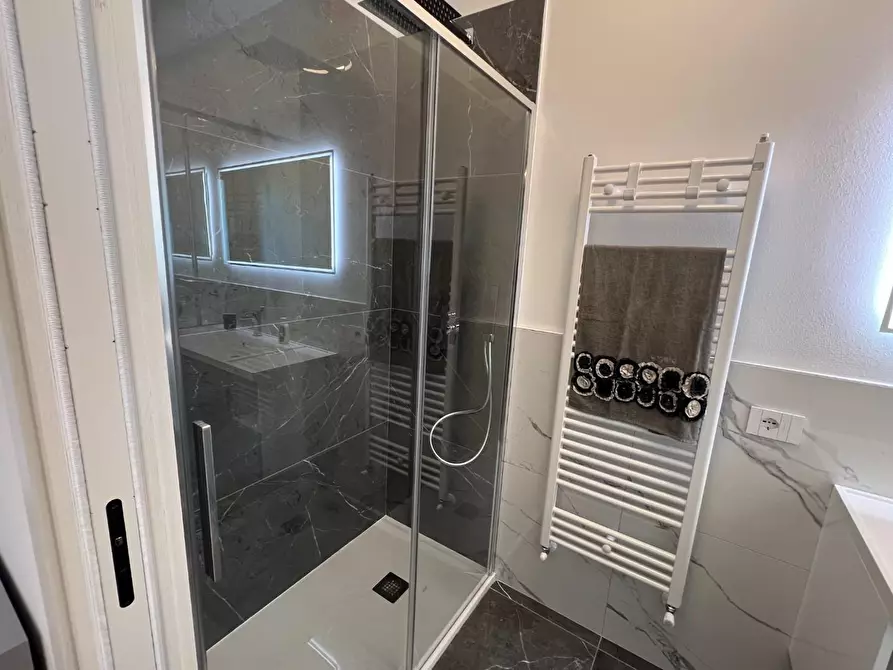 Immagine 58 di Villa in vendita  a Pietrasanta