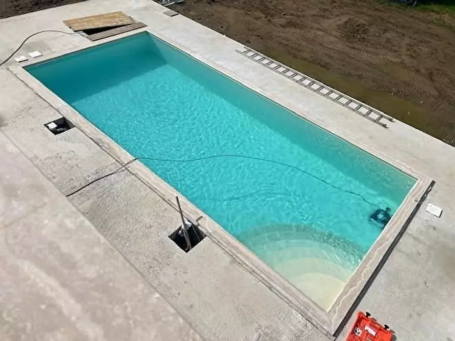 Immagine 17 di Villa in vendita  a Forte Dei Marmi