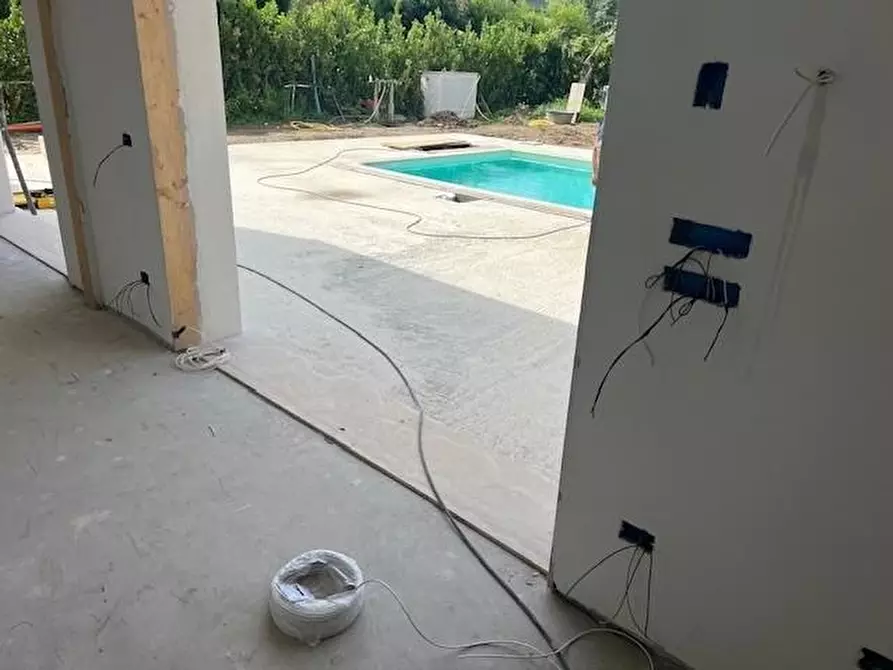 Immagine 9 di Villa in vendita  a Forte Dei Marmi