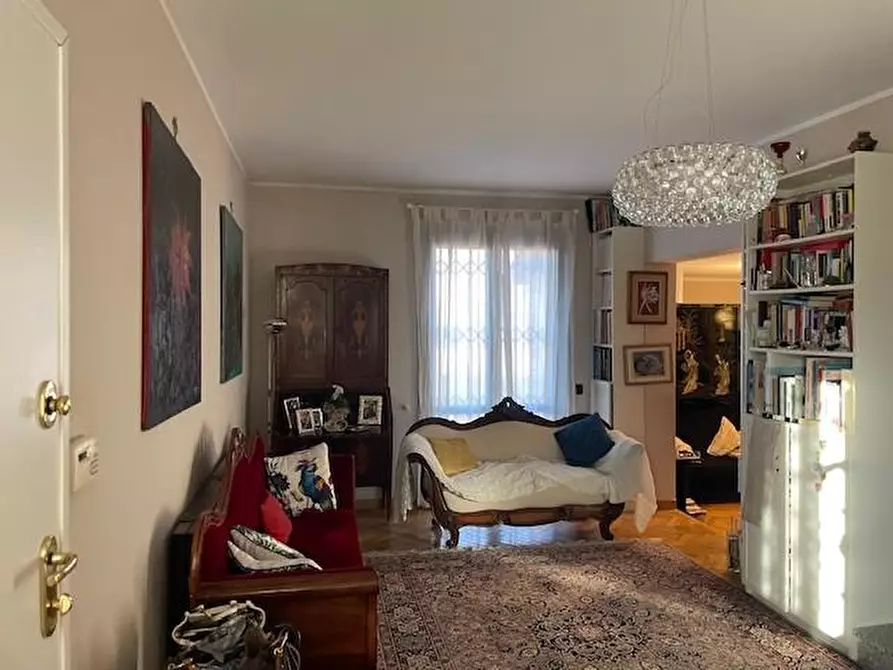 Immagine 1 di Casa bifamiliare in vendita  a San Giuliano Terme