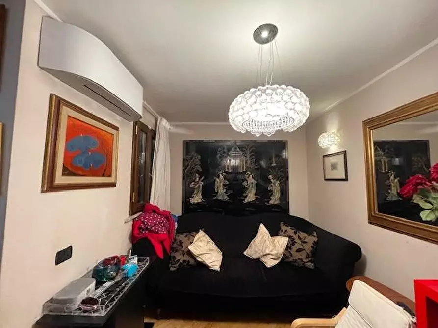 Immagine 18 di Casa bifamiliare in vendita  a San Giuliano Terme