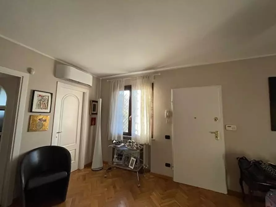 Immagine 22 di Casa bifamiliare in vendita  a San Giuliano Terme