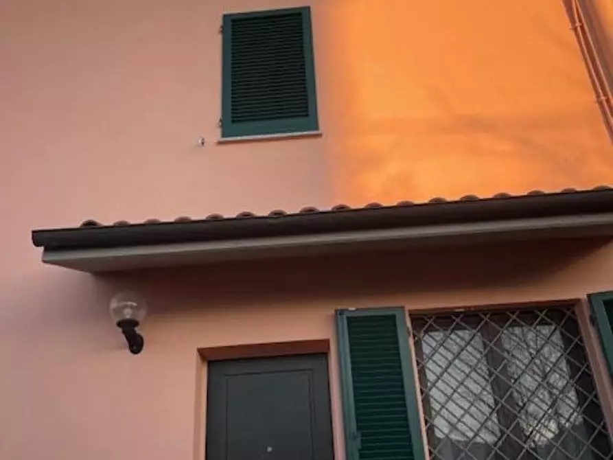 Immagine 11 di Casa bifamiliare in vendita  a San Giuliano Terme