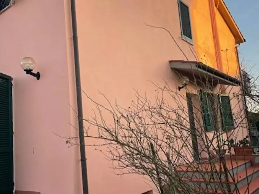 Immagine 14 di Casa bifamiliare in vendita  a San Giuliano Terme