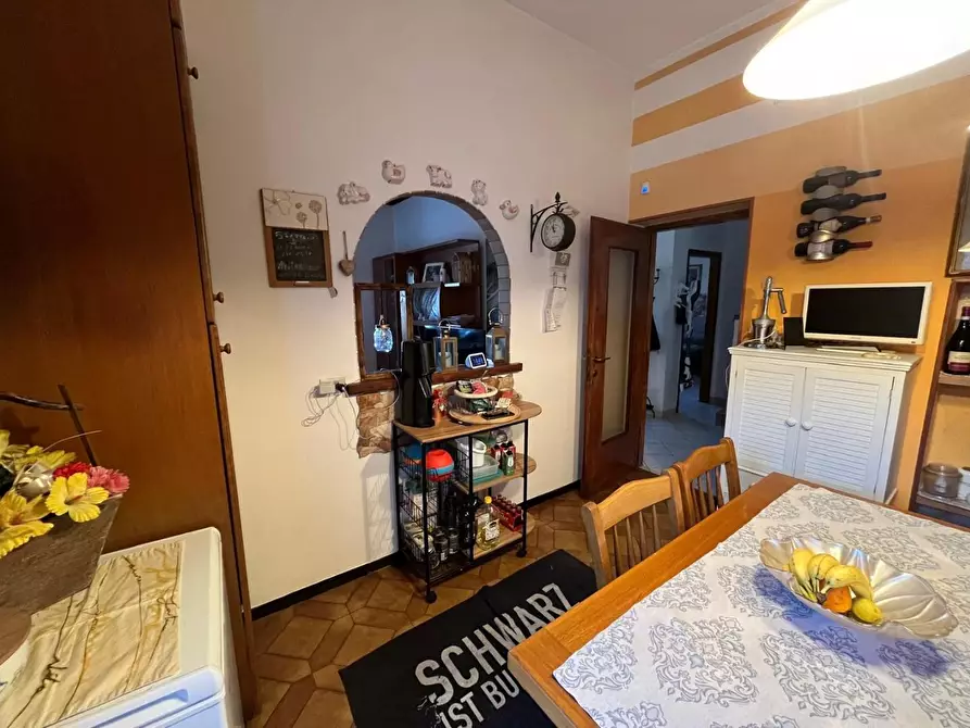 Immagine 32 di Casa indipendente in vendita  a La Spezia