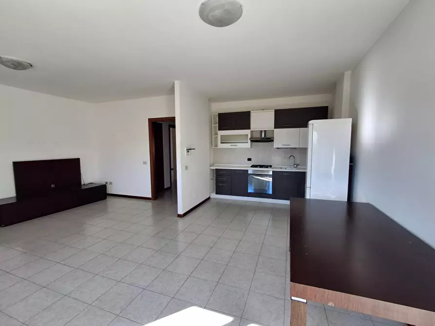 Immagine 3 di Appartamento in vendita  a Capraia E Limite