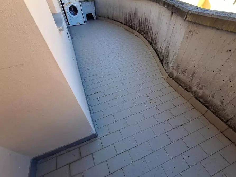 Immagine 10 di Appartamento in vendita  a Capraia E Limite