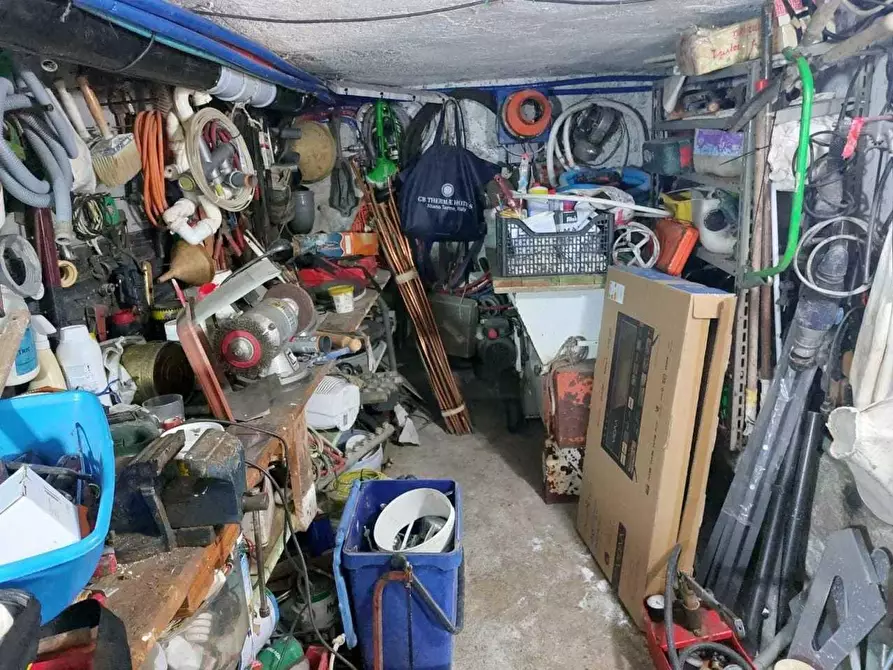 Immagine 19 di Terratetto in vendita  a Castelnuovo Magra