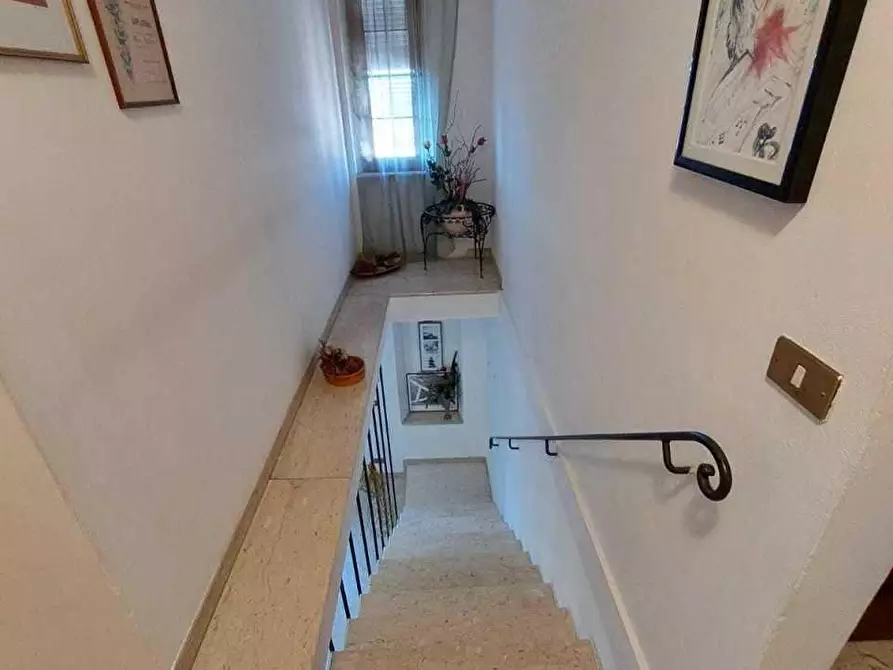 Immagine 7 di Terratetto in vendita  a Castelnuovo Magra