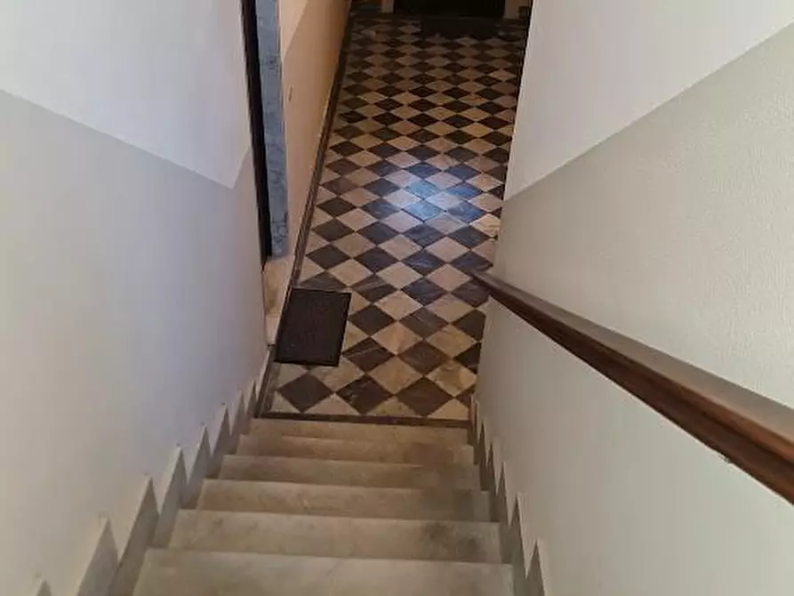 Immagine 23 di Appartamento in vendita  a Carrara