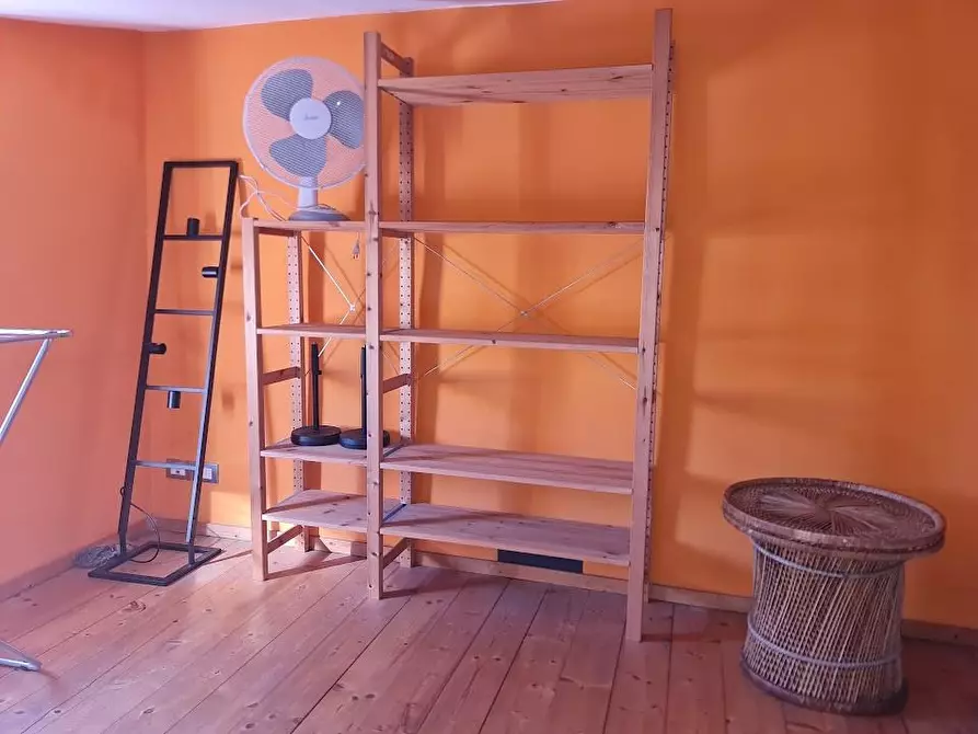 Immagine 18 di Appartamento in vendita  a Carrara