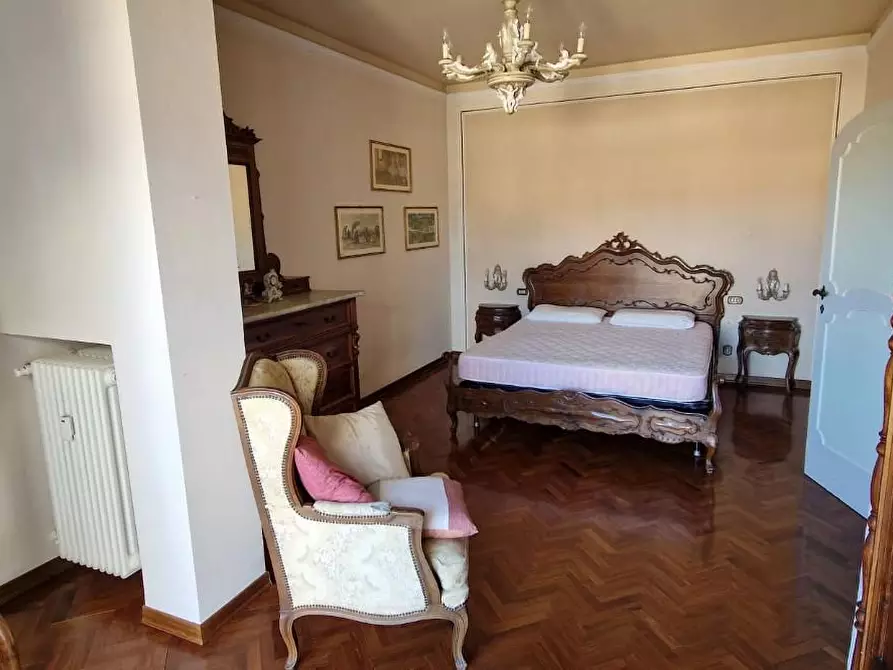 Immagine 17 di Mansarda in vendita  a Pisa