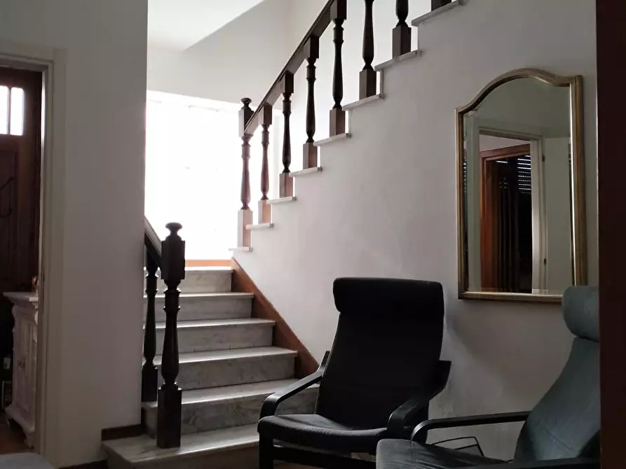 Immagine 12 di Appartamento in affitto  a Pisa