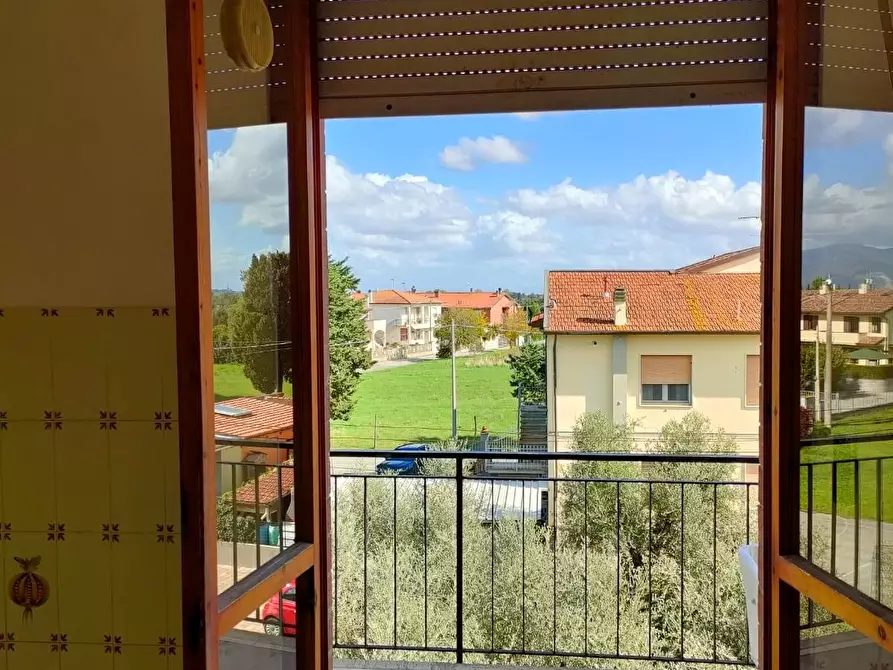 Immagine 1 di Appartamento in vendita  a Collesalvetti