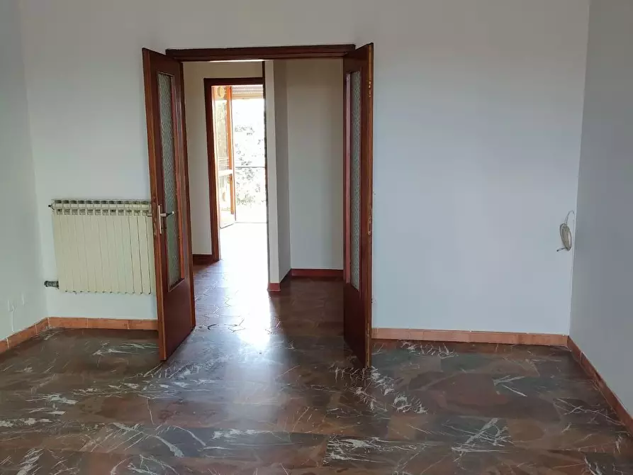 Immagine 5 di Appartamento in vendita  a Collesalvetti