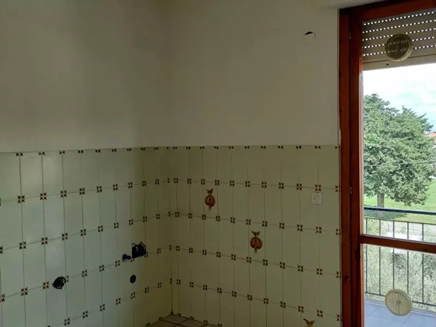 Immagine 2 di Appartamento in vendita  a Collesalvetti