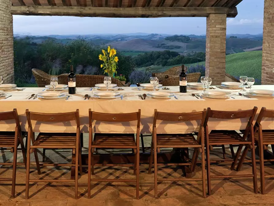 Immagine 9 di Casa colonica in vendita  a Monteroni D'arbia
