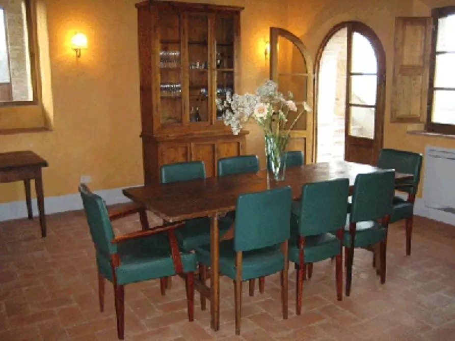 Immagine 4 di Casa colonica in vendita  a Monteroni D'arbia