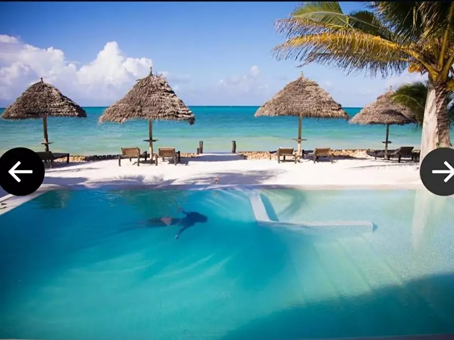 Immagine 40 di Albergo/B&B/Residence in vendita  a Lucca