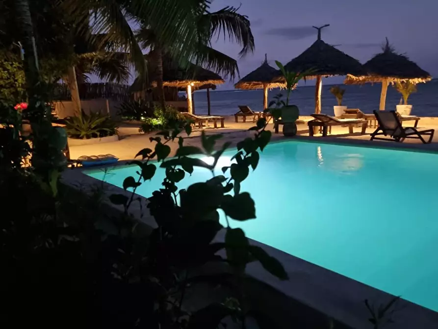 Immagine 44 di Albergo/B&B/Residence in vendita  a Lucca