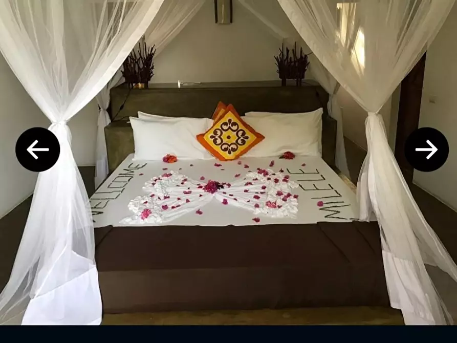 Immagine 39 di Albergo/B&B/Residence in vendita  a Lucca