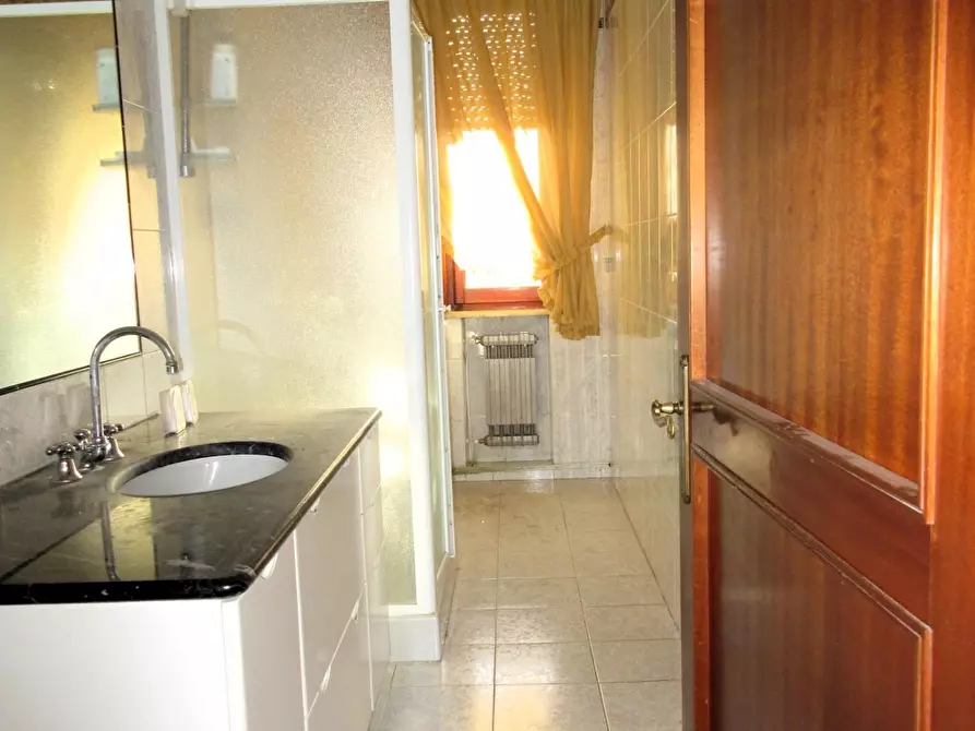 Immagine 8 di Appartamento in vendita  a Empoli