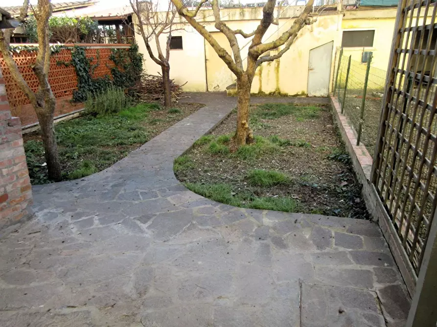 Immagine 9 di Appartamento in vendita  a Empoli