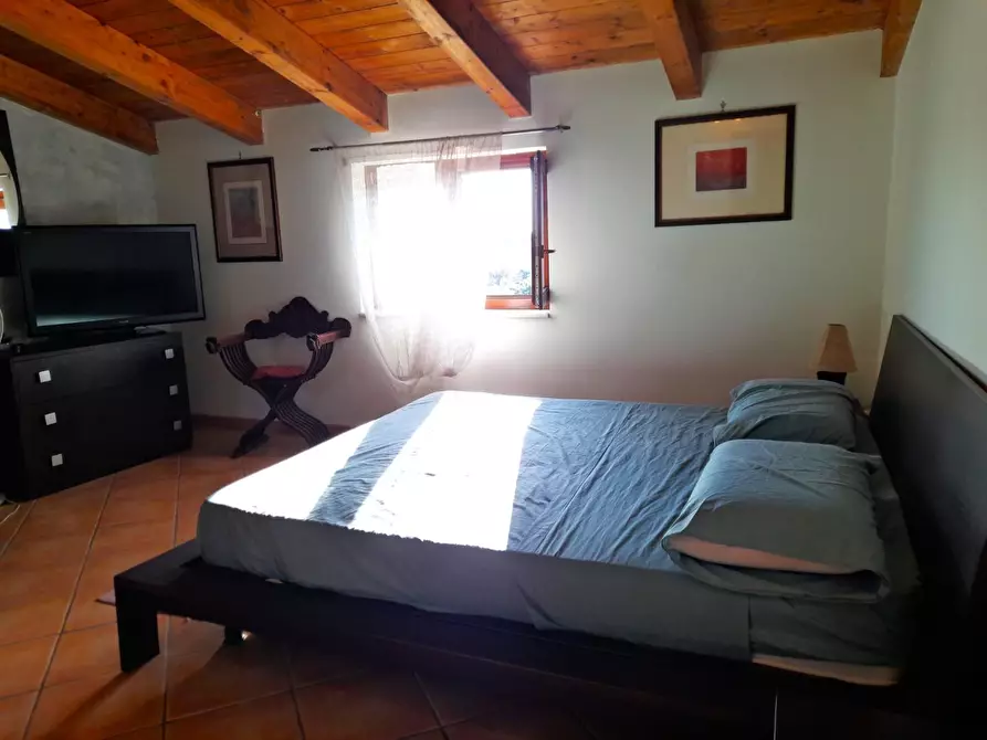 Immagine 63 di Villa in vendita  a Formia